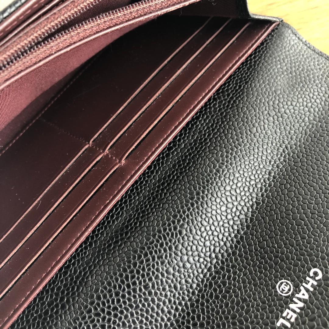 CHANEL  シャネル　マトラッセ　キャビアスキン　長財布