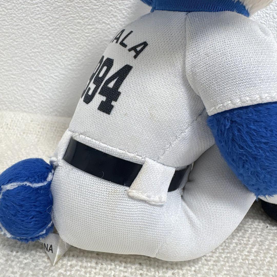 中日ドラゴンズ ドアラ　体育座りぬいぐるみ 中日ドラゴンズ ドアラ ぬいぐるみ 体育座り - メルカリ