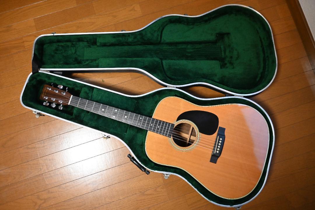 Martin D-28 Standard