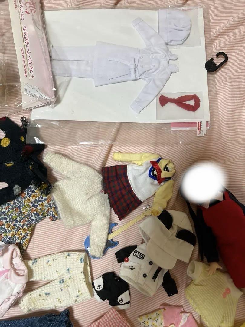 アゾン 服