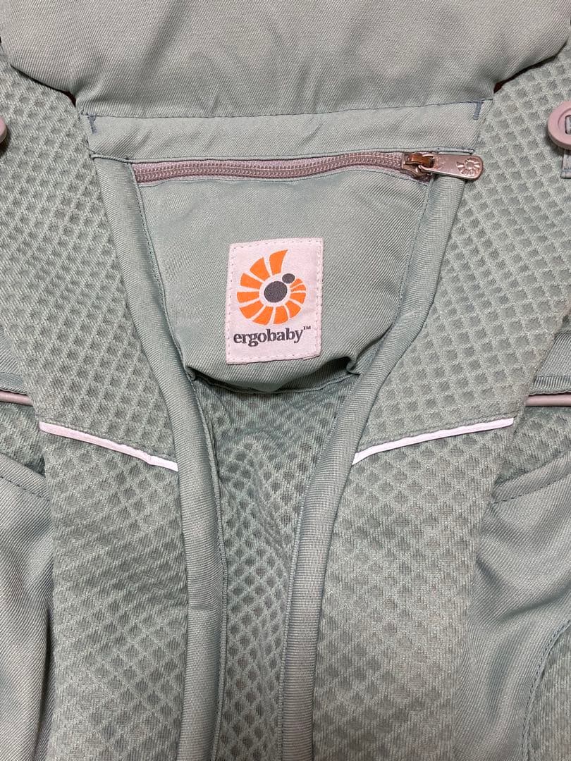 ＊美品＊エルゴベビー オムニブリーズ セージグリーン ergobaby エルゴベビー オムニブリーズ セージグリーン ERGO