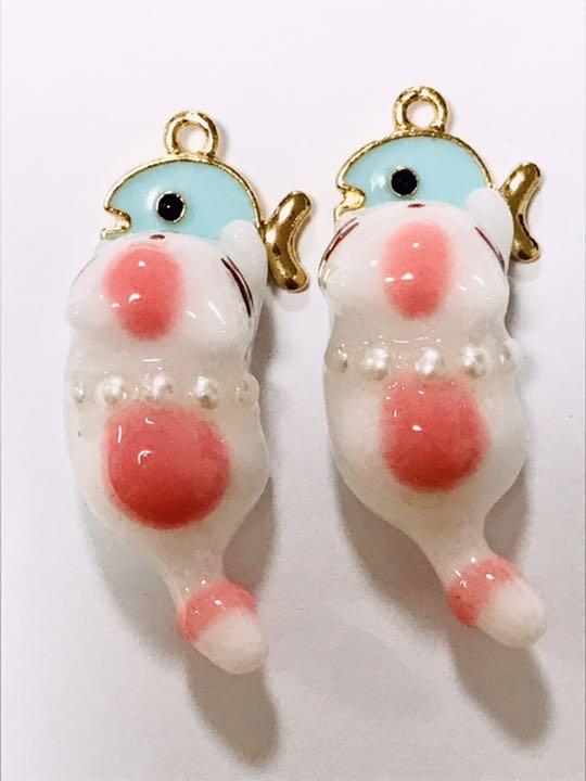 mooncho様】1193.天然石 つまみ細工 桜 じゃれ猫 レジン