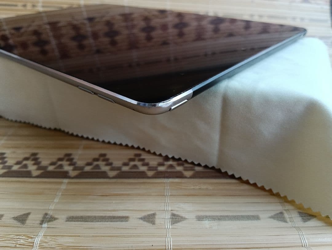 ipad air2　グレー　64gb　wi-fi　バッテリー88%　air 2