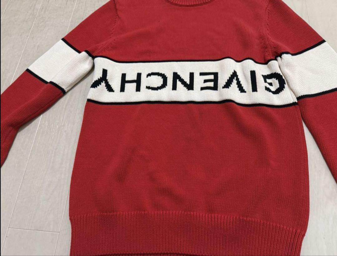 GIVENCHY セーター