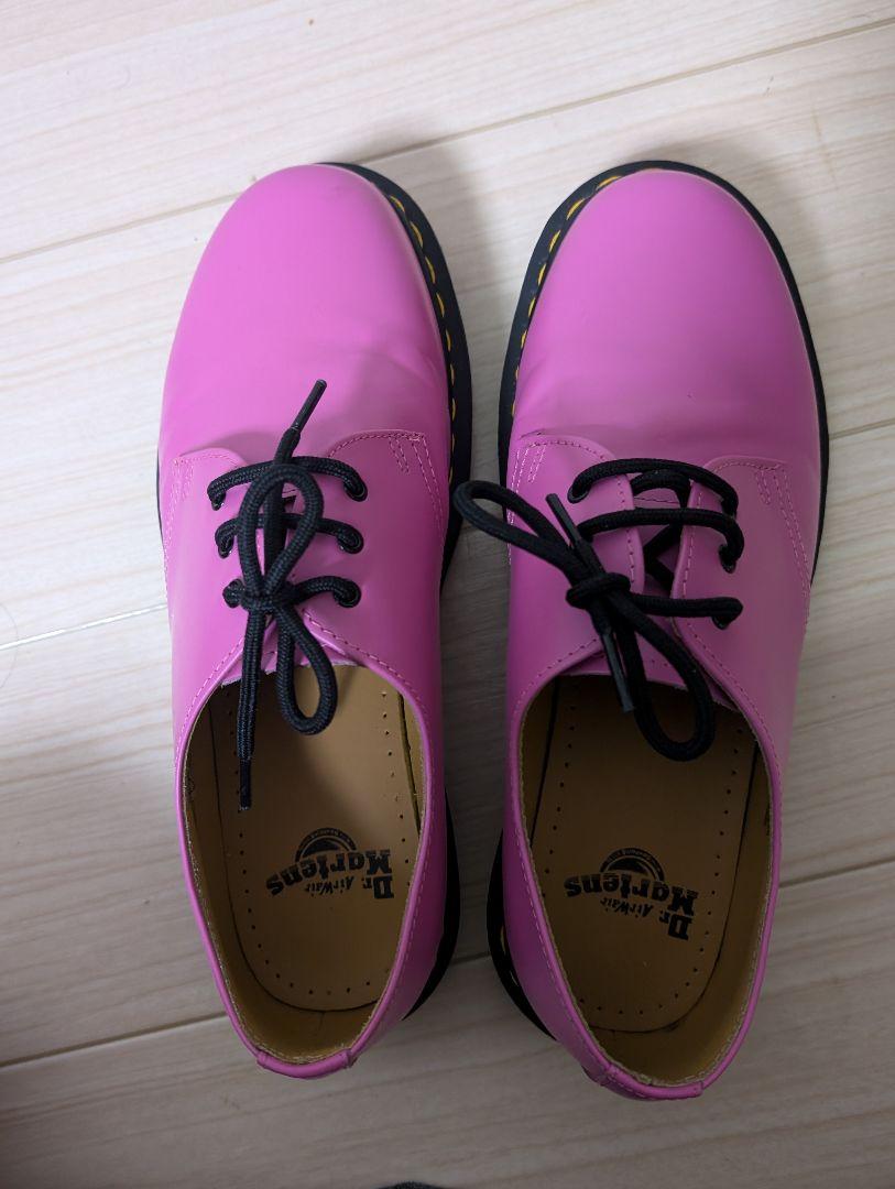 Dr.Martensドクターマーチン 3ホール ピンク UK8 27センチ 美品