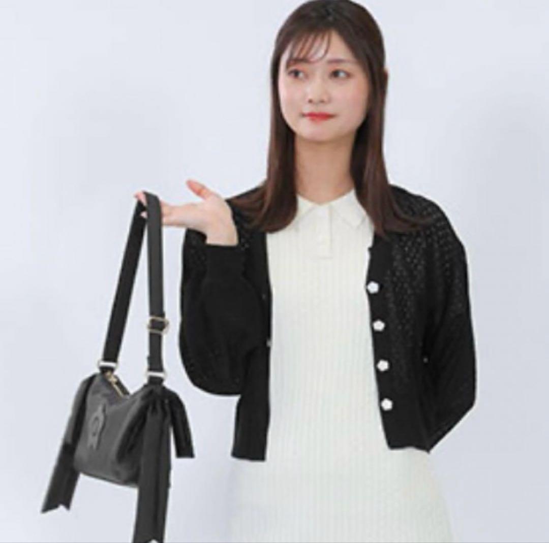 マリークワント 新作店頭完売色 新品・定価以下両サイドリボンショルダーバッグ