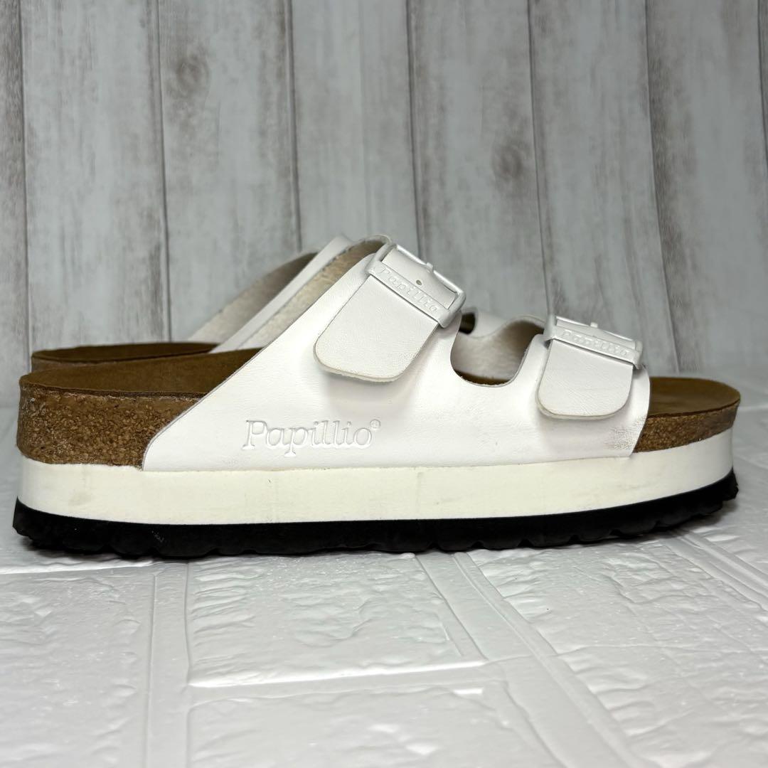 【美品】BIRKENSTOCK★アリゾナ　厚底　ホワイト　サンダル