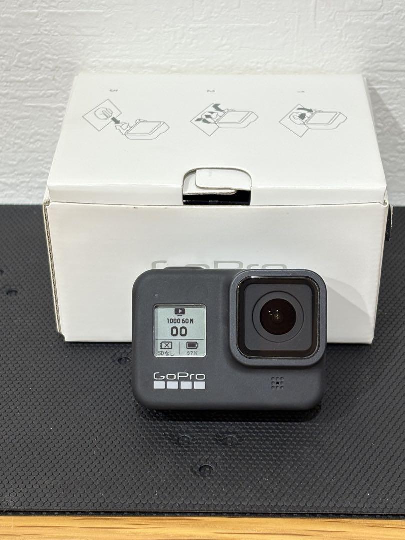 GoPro HERO 8 アクションカメラ 本体と付属品セット【SDカード無し】