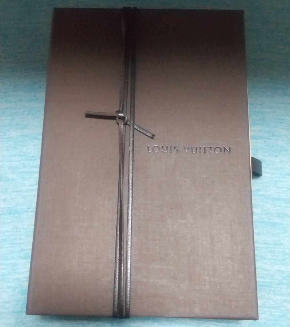 LOUIS VUITTON ルイヴィトン 長財布 ※ご購入前にコメントを下さい。