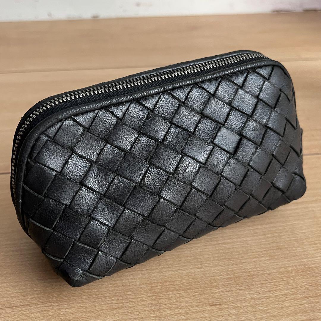 【BOTTEGA VENETA】イントレッチオ ブラック レザーポーチ Bottega Veneta】イントレチャートレザー ポーチ