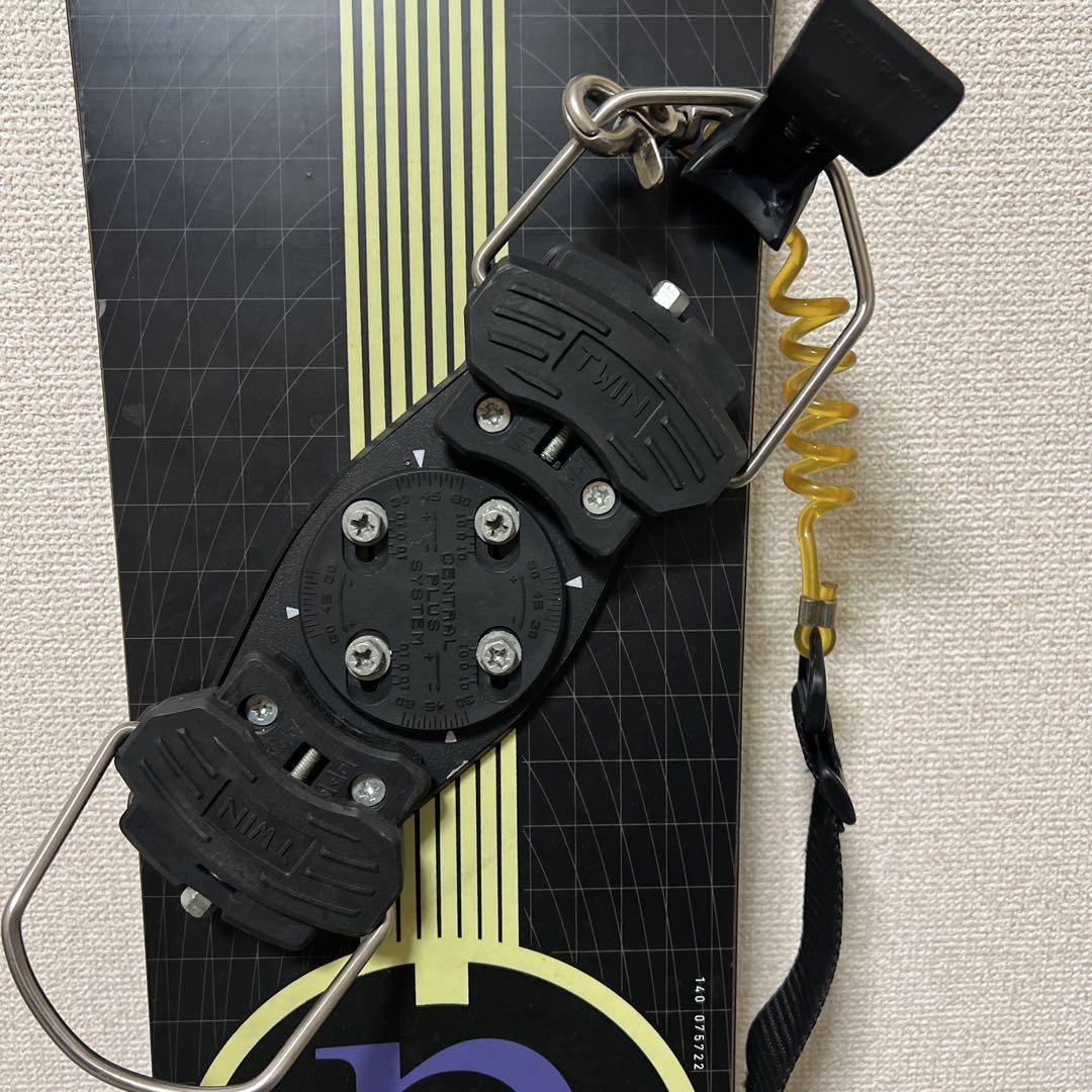 ★ 女性用サイズNIDECKERスノーボード