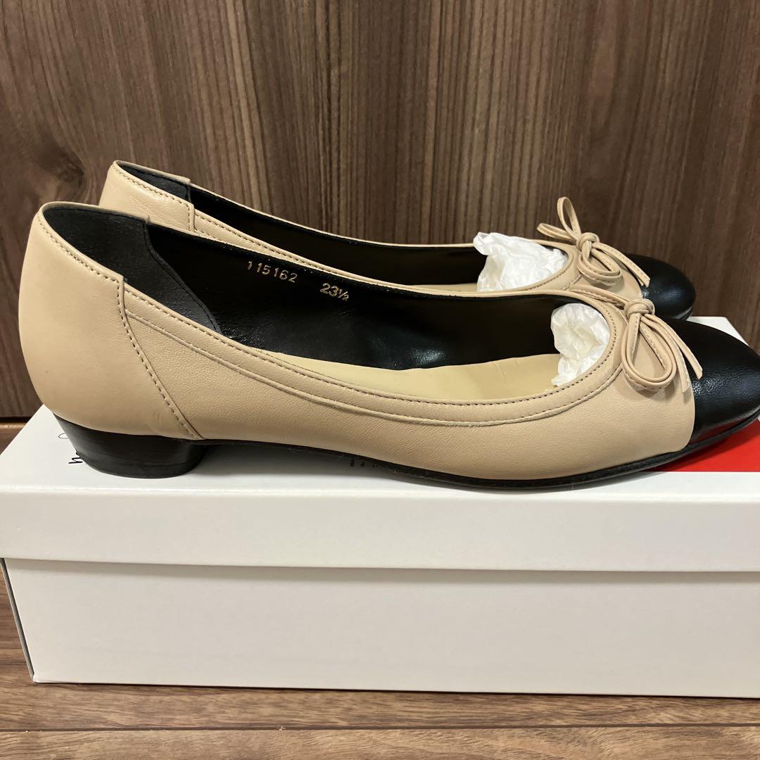 【美品】銀座かねまつ バイカラー バレエシューズ　23.5 箱付き