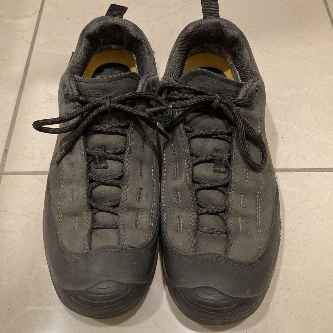 KEEN 防水アウトドアシューズ ブラック