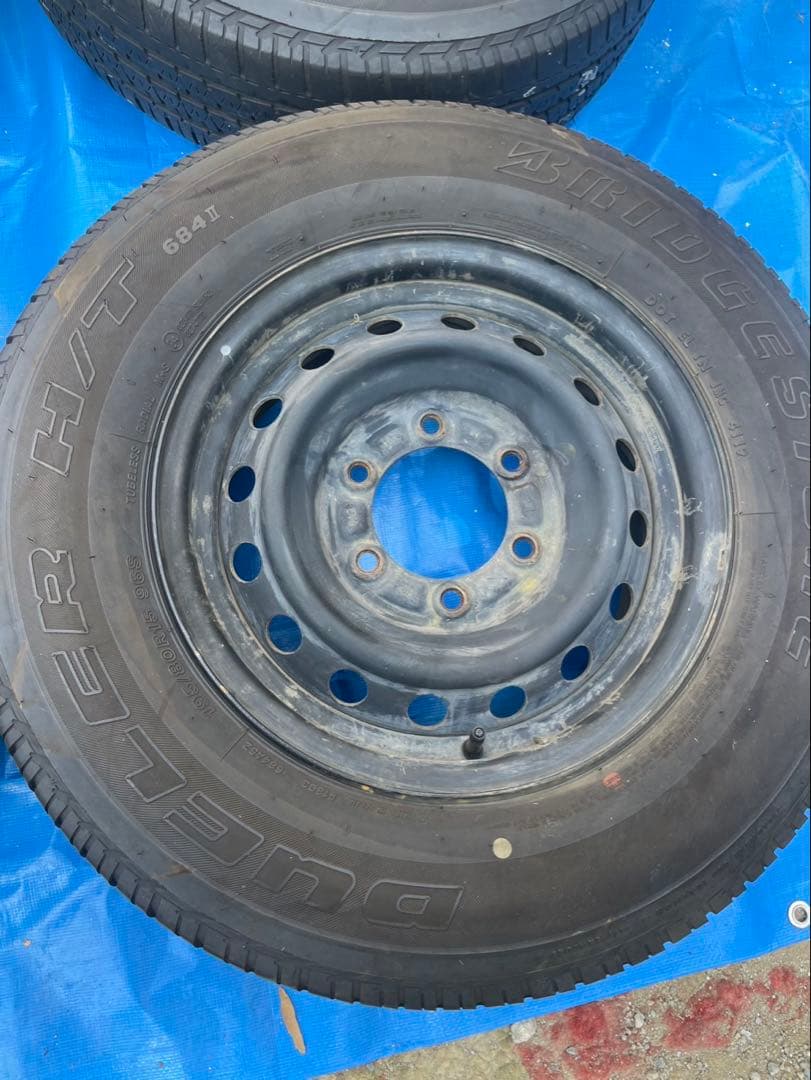 ハイエース タイヤ