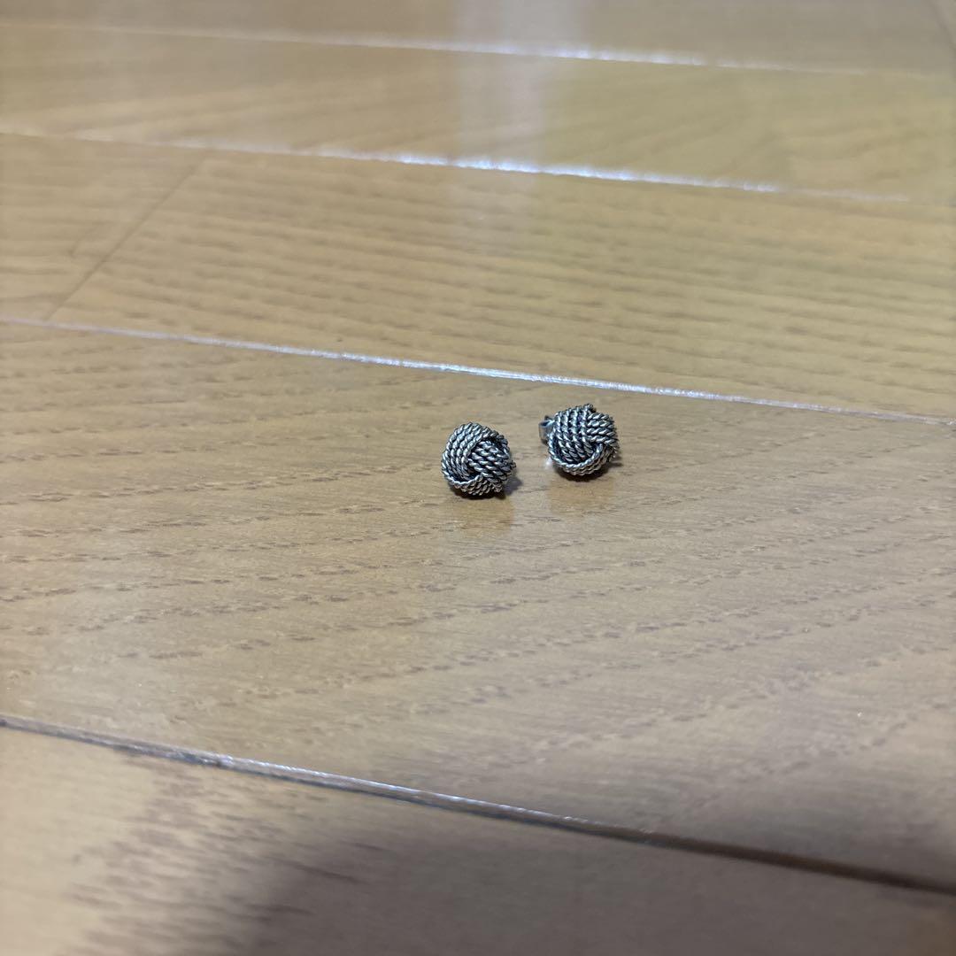 Tiffany & Co. スパイラルデザイン ピアス