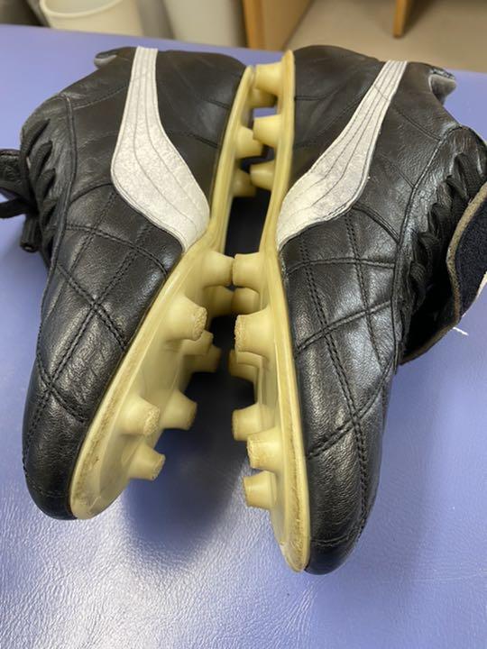 PUMA プーマ 0142(ブラック×ホワイト) 880579 01 サッカー