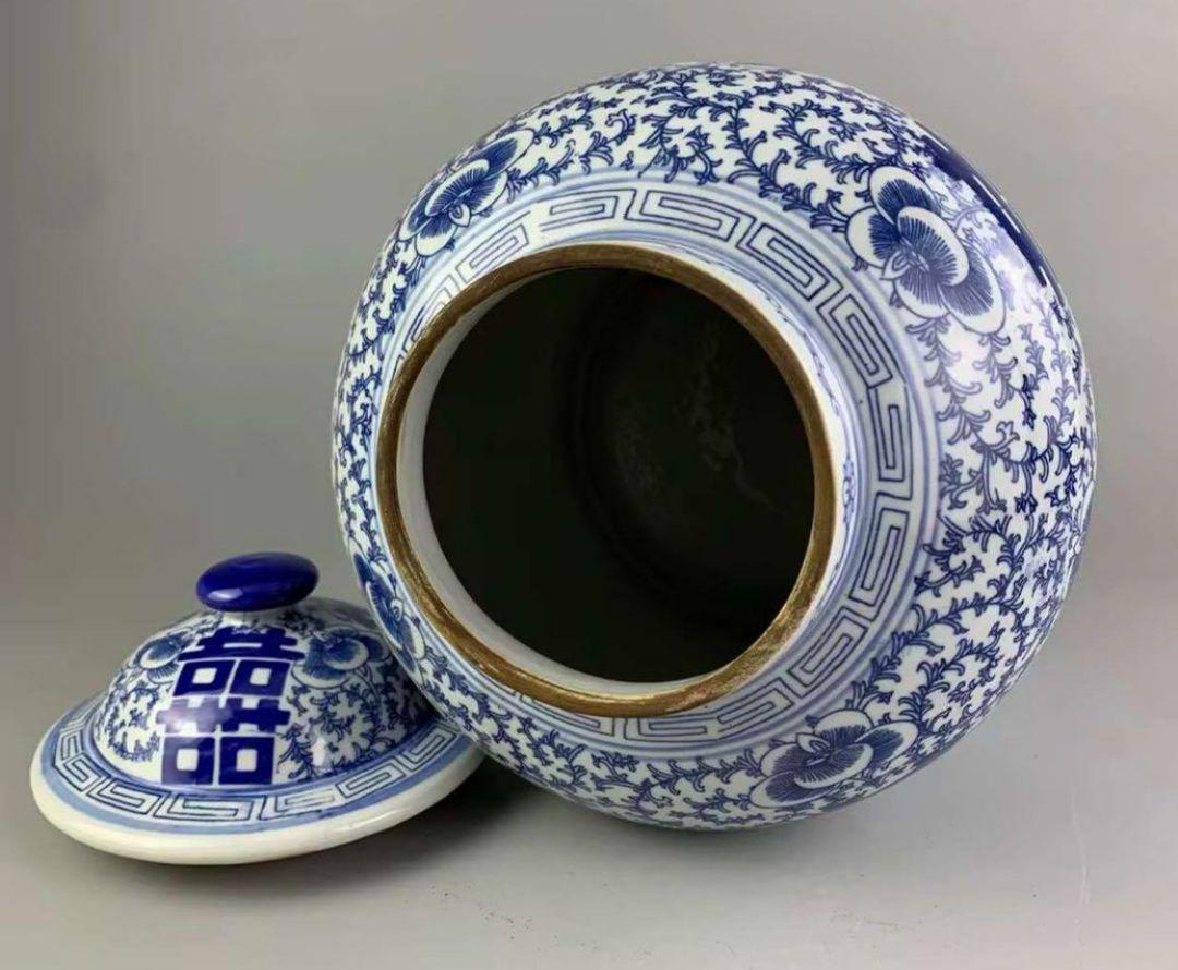 青花喜字紋将軍缶 景徳鎮 陶磁器 装飾品 現代工芸品 美術品 置物