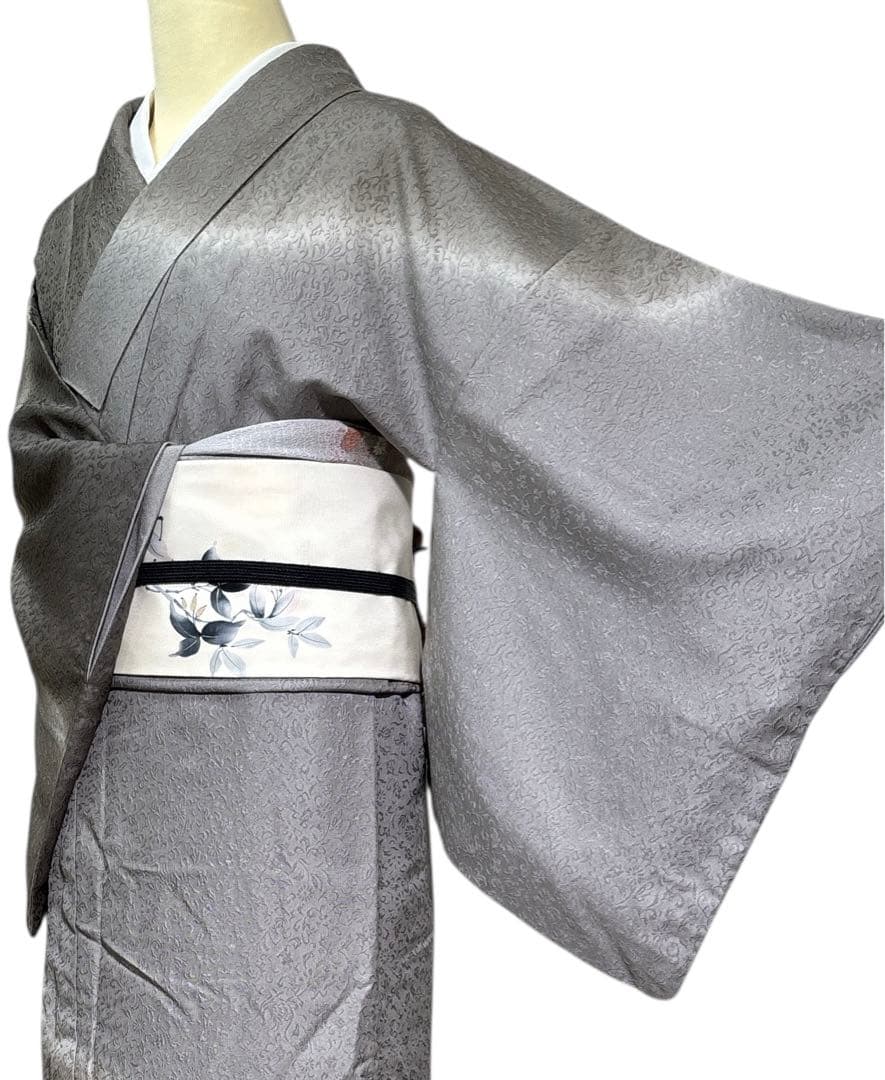 A108愛華 着物 訪問着　金糸刺繍有栖川紋様・唐花地紋正絹　高級上質フォーマル