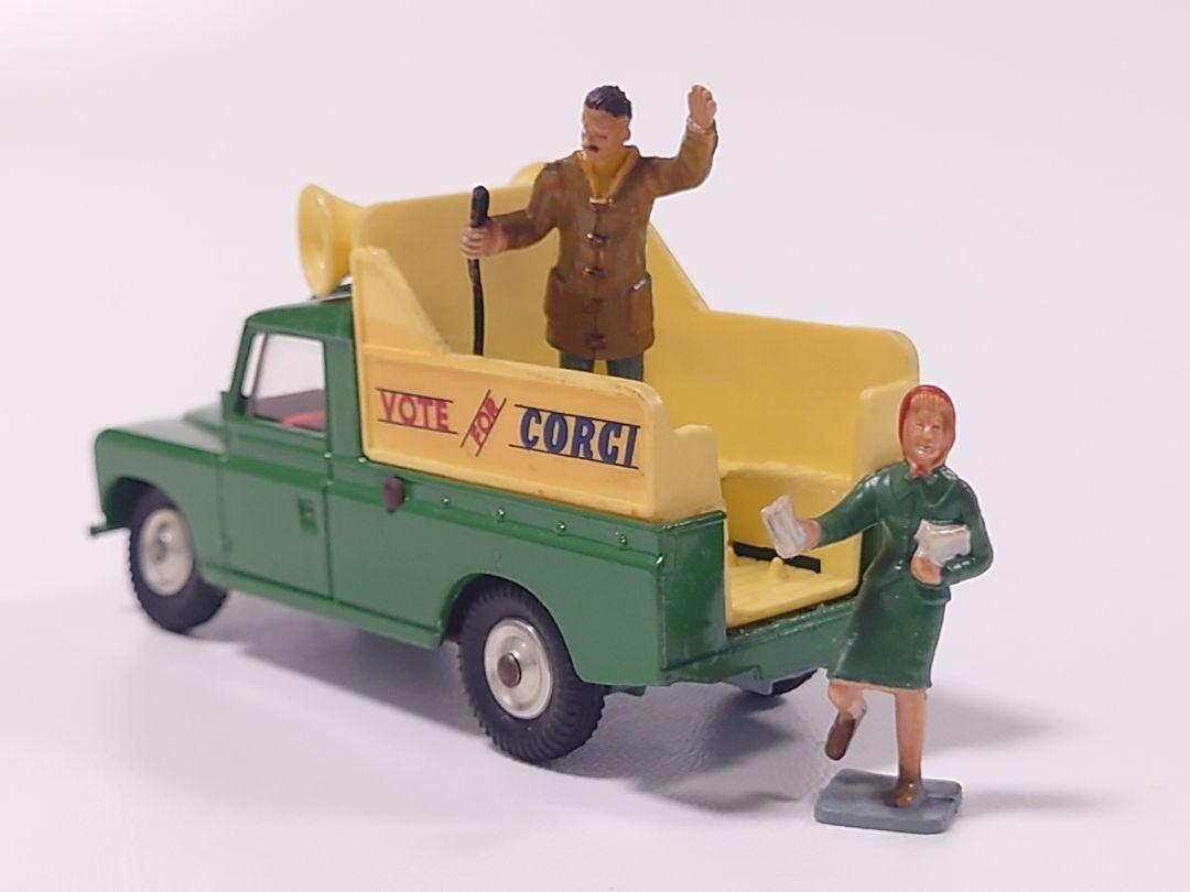 ミニカー CORGI NO.472 LAND ROVER VOTE CORGI