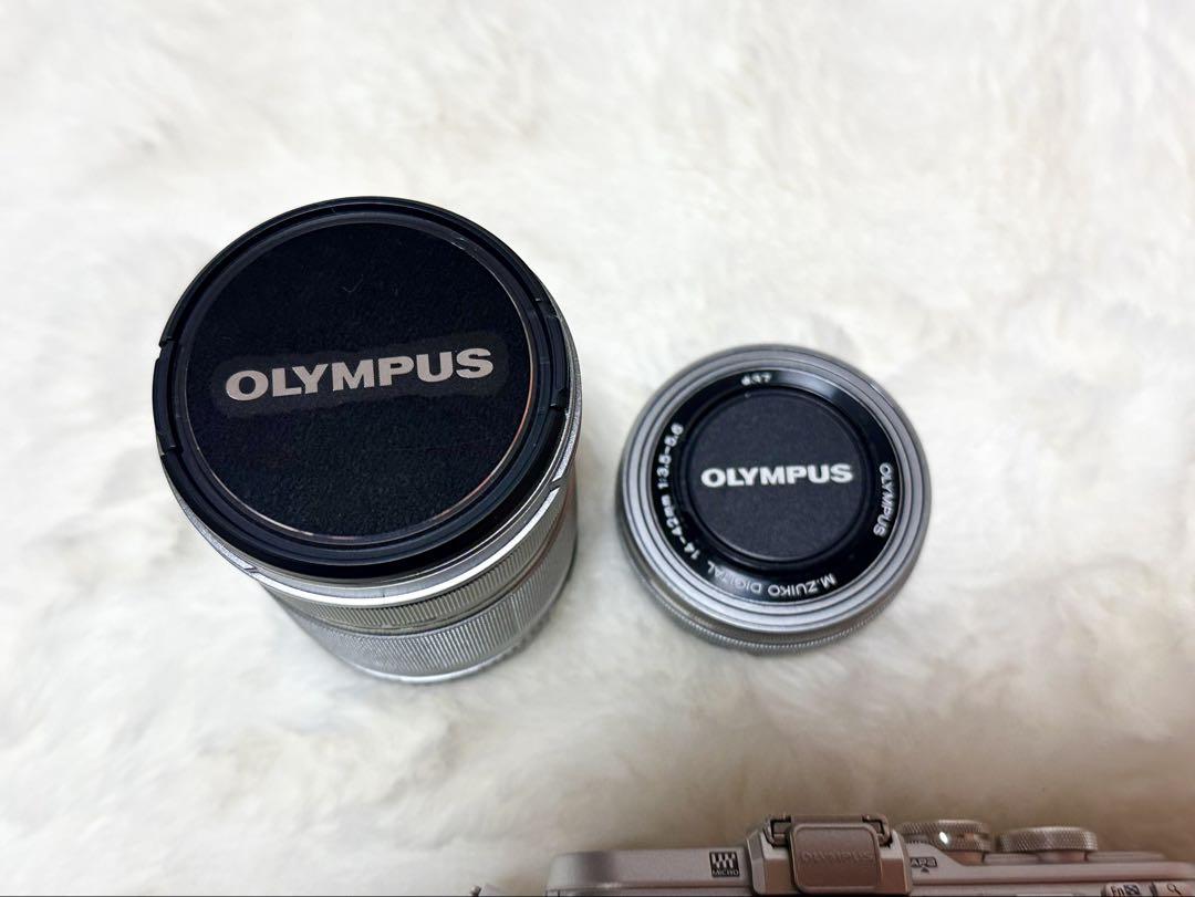 OLYMPUS PEN E-PL8 ホワイト ミラーレス一眼 レンズ2本セット