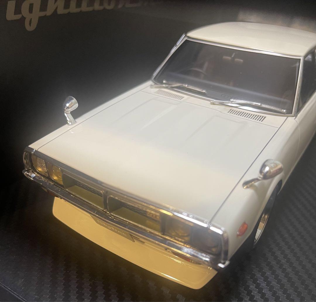 ミニカー Nissan Skyline 2000 GT-X GC110 1/18 Whit
