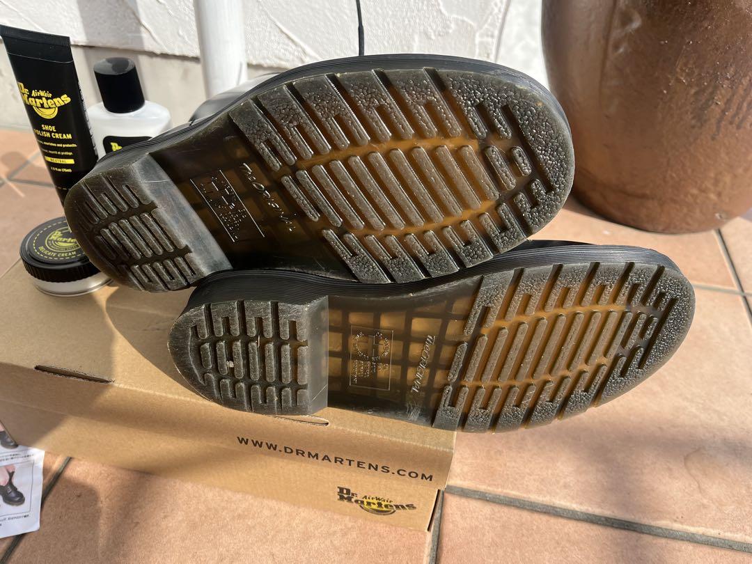 箱付きDr. Martens ドクターマーチン8ホールブラック ワークブーツ