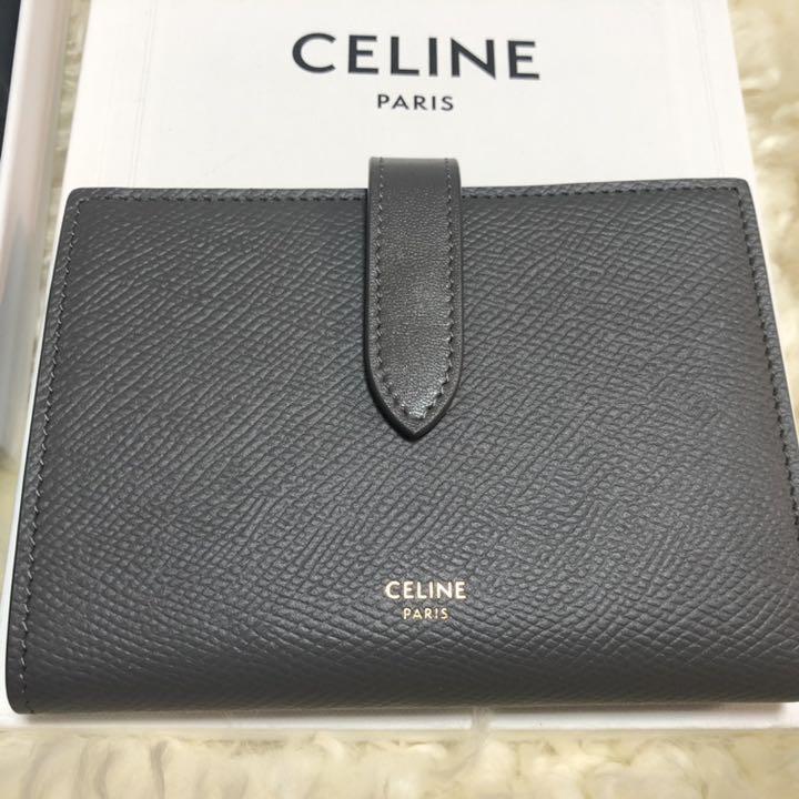 CELINE セリーヌ ミディアムストラップウォレット 二つ折り財布