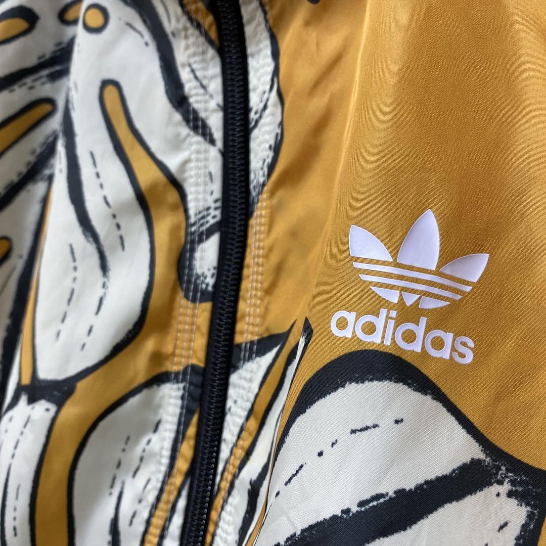 adidas oliginals ナイロンジャケット　アディダス オリジナルス