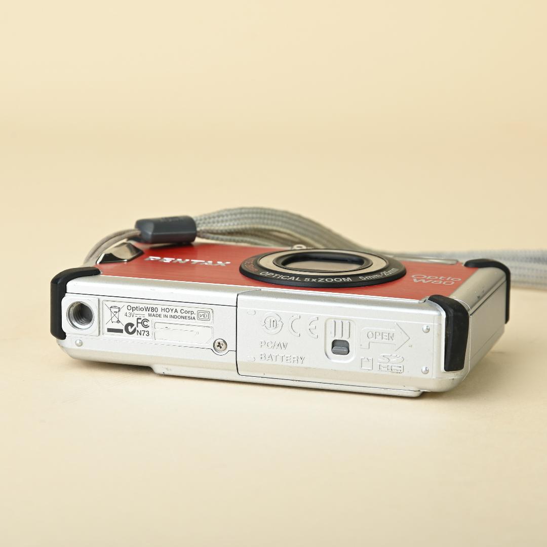 PENTAX Optio W80【動作品・転送特典無料あり】コンデジ 防水カメラ】PENTAX optio W80 ブルー コンデジ スマホ転送OK