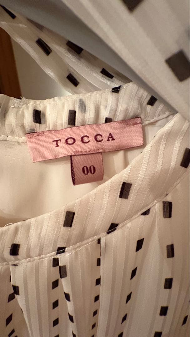 ヨンア×大人百科×TOCCAコラボ alluringビューティdress ヨンア×大人百科×TOCCAコラボ alluringビューティdress