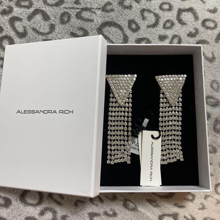 夏セール‼️ALESSANDRA RICH キラキラ イヤリング