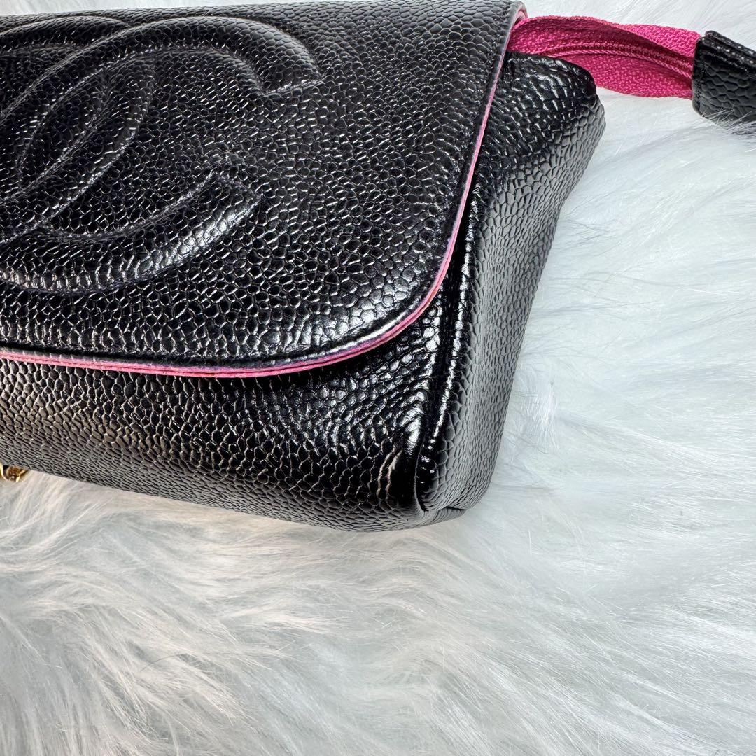 CHANEL シャネル　キャビアスキン　レザー　ブラック　ポーチ