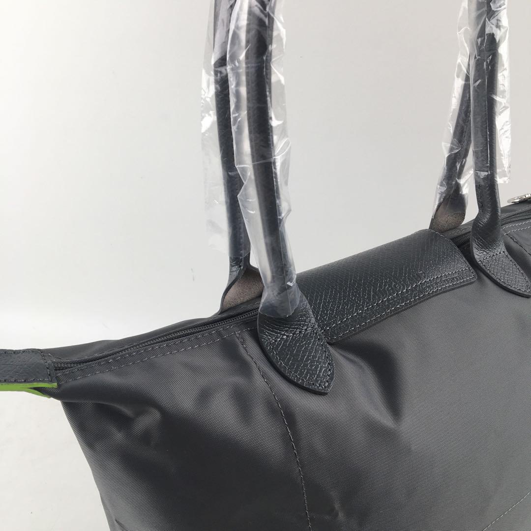新品・未使用LONGCHAMP ル・プリアージュ ハンドバッグ Mサイズ グレー
