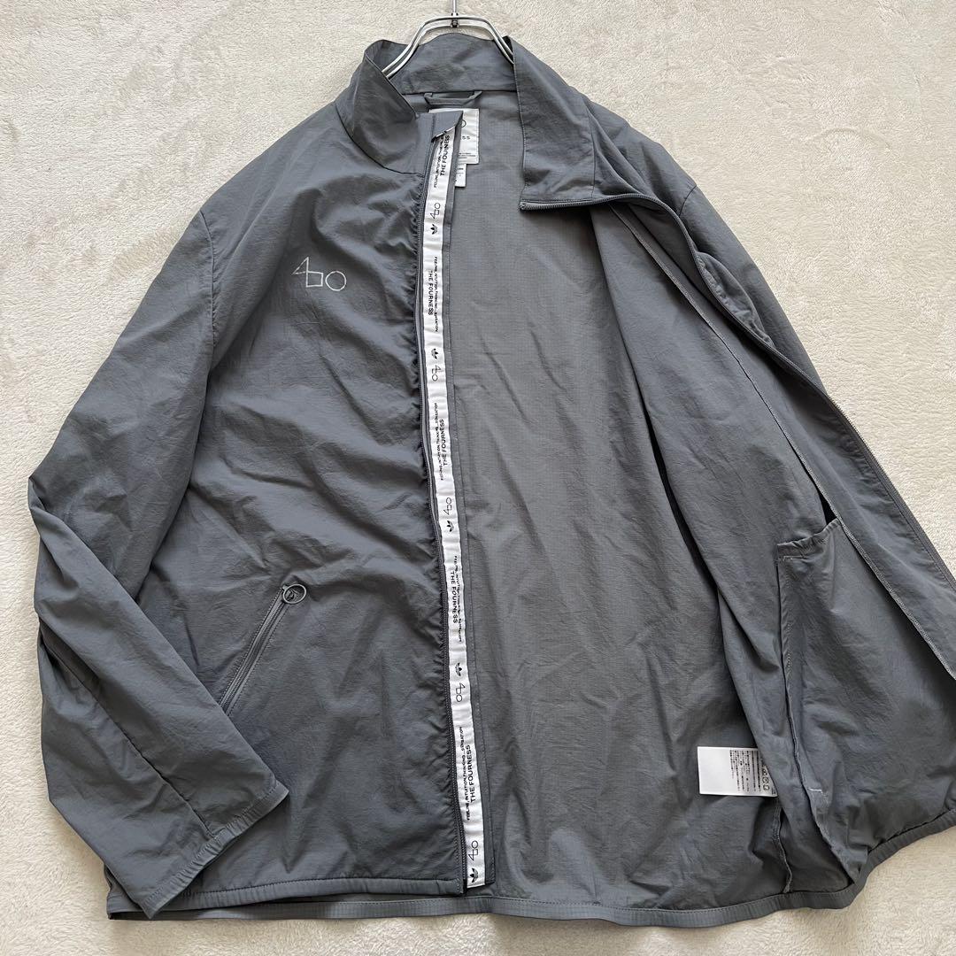 【美品 希少デザイン】アディダス ナイロンジャケット FOURNESS 灰 L