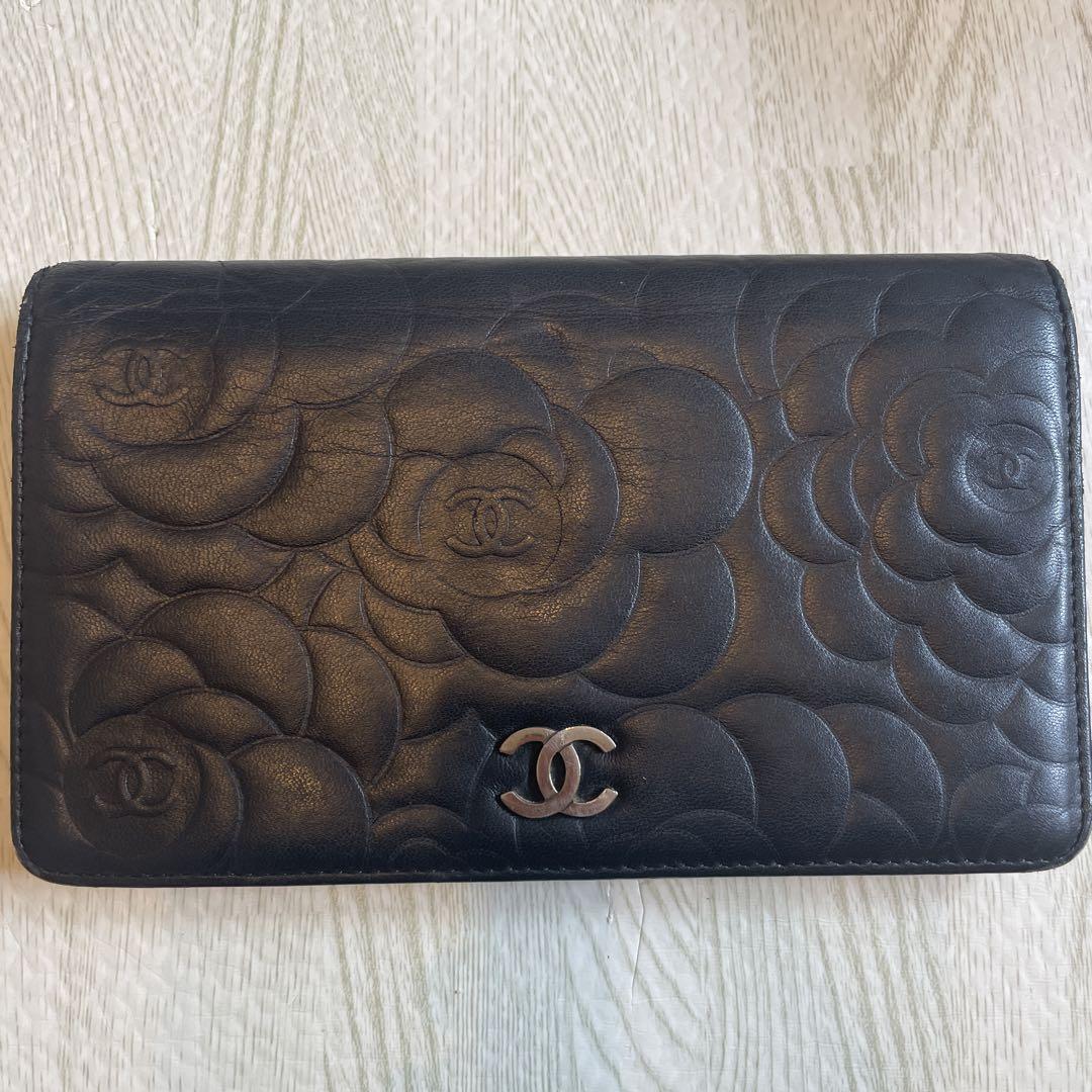シャネル　CHANEL 財布　長財布　カメリア