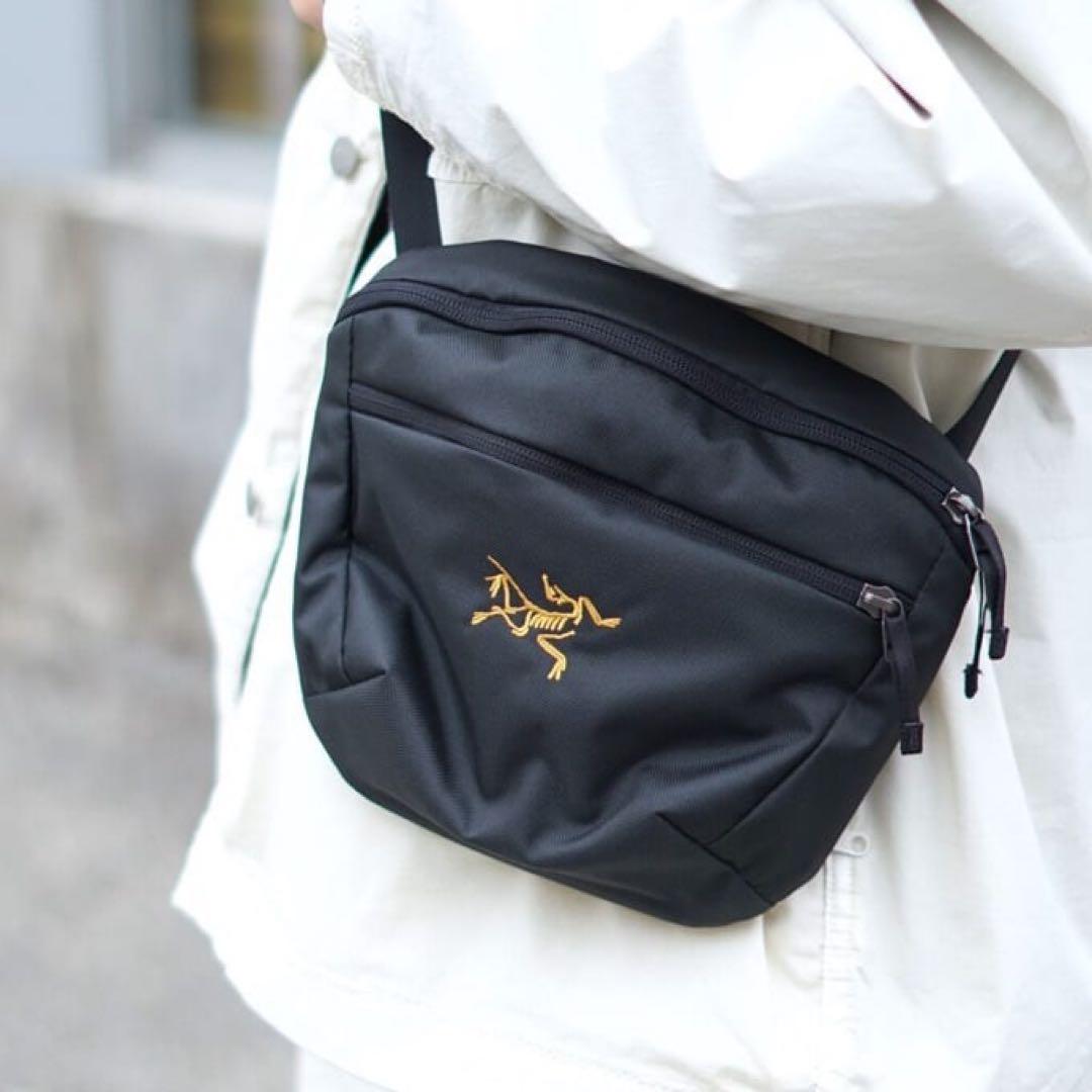 Arc'teryx mantis2 マンティス　ショルダー　黒