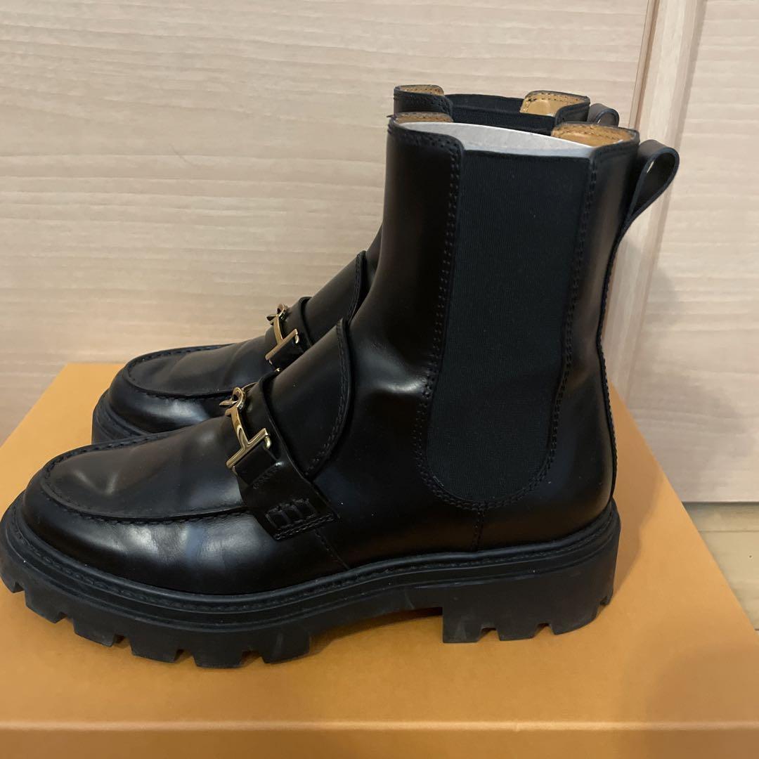TOD'S トッズサイドゴアブーツ