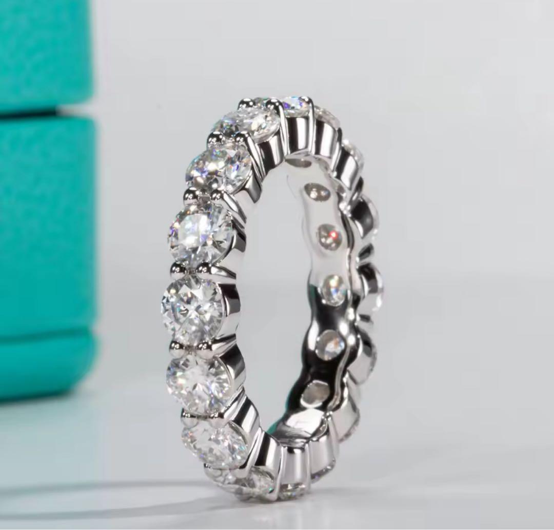 キラキラ✨モアサナイト　フルエタニティリング　4mm幅　ケース付き 9号