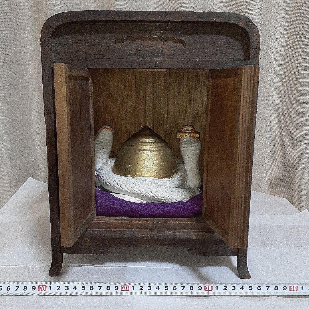 守り神 白蛇大明神 双頭巳之神 御神体 白ヘビ 守り神 白蛇大明神 双頭巳之神 御神体 白ヘビ 厨子 - メルカリ