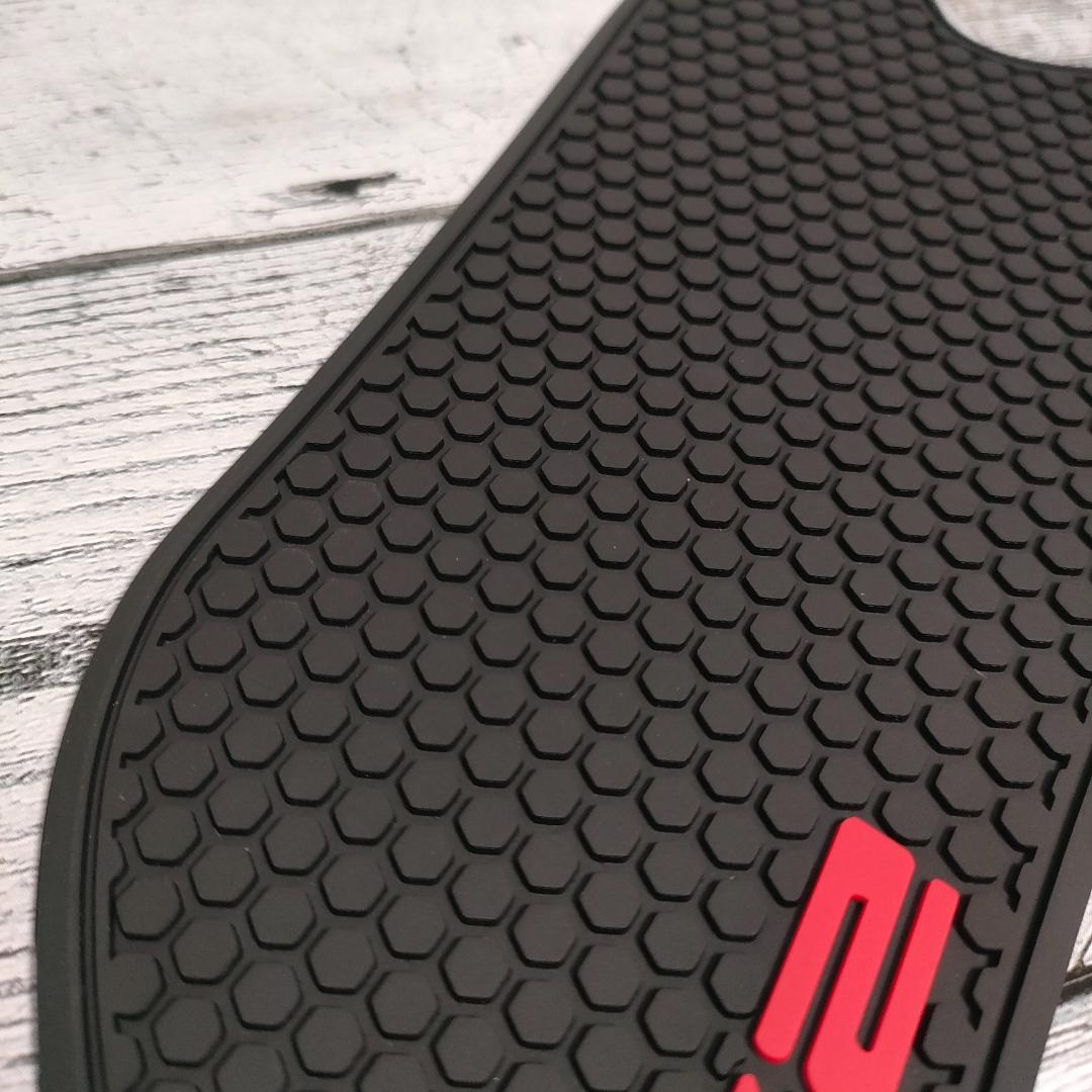 DUCATI パニガーレV2/ストリートファイターV2 タンクサイドパッド 純正 楽天市場】【DUCATI】 《アンチスリップタンクサイドパッド V2