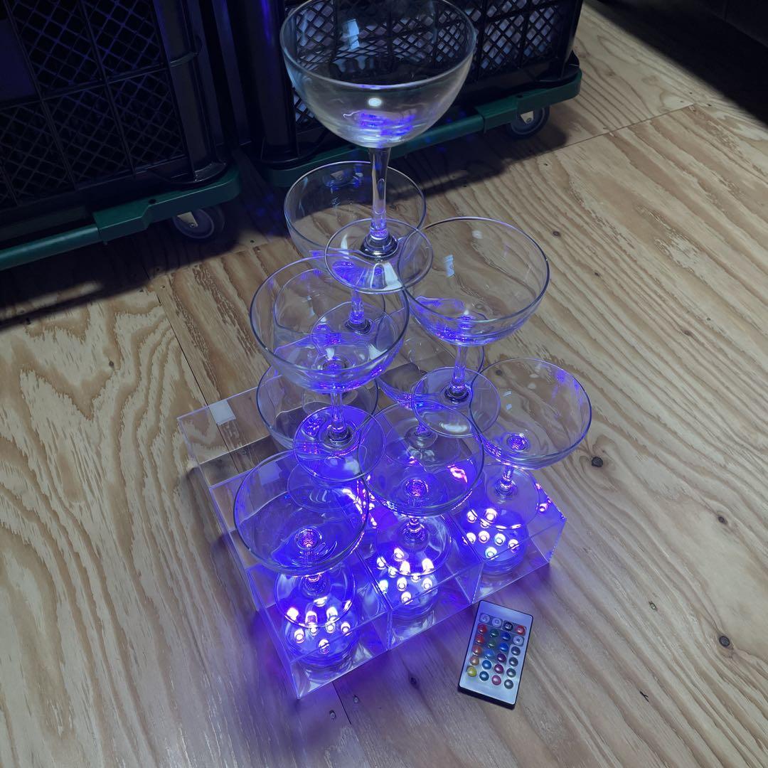 光るシャンパンタワー RGB LEDライト ステージ用クリアキューブ 誕生日に！