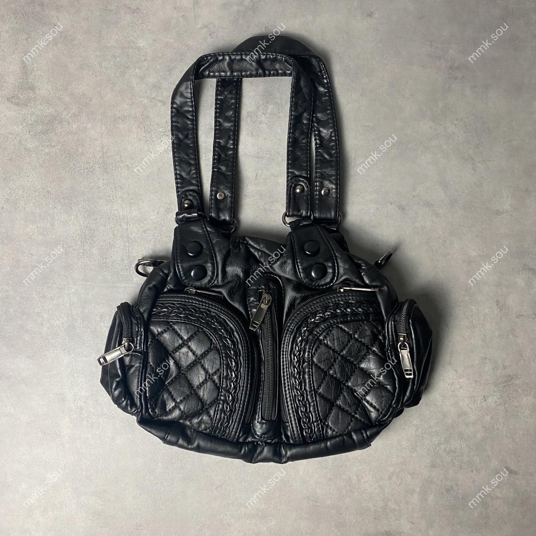 バッグ y2k bondage 2way shoulder bag archive y2k bondage 2way shoulder bag archive3 - メルカリ