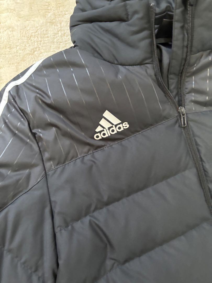 adidasベンチコート