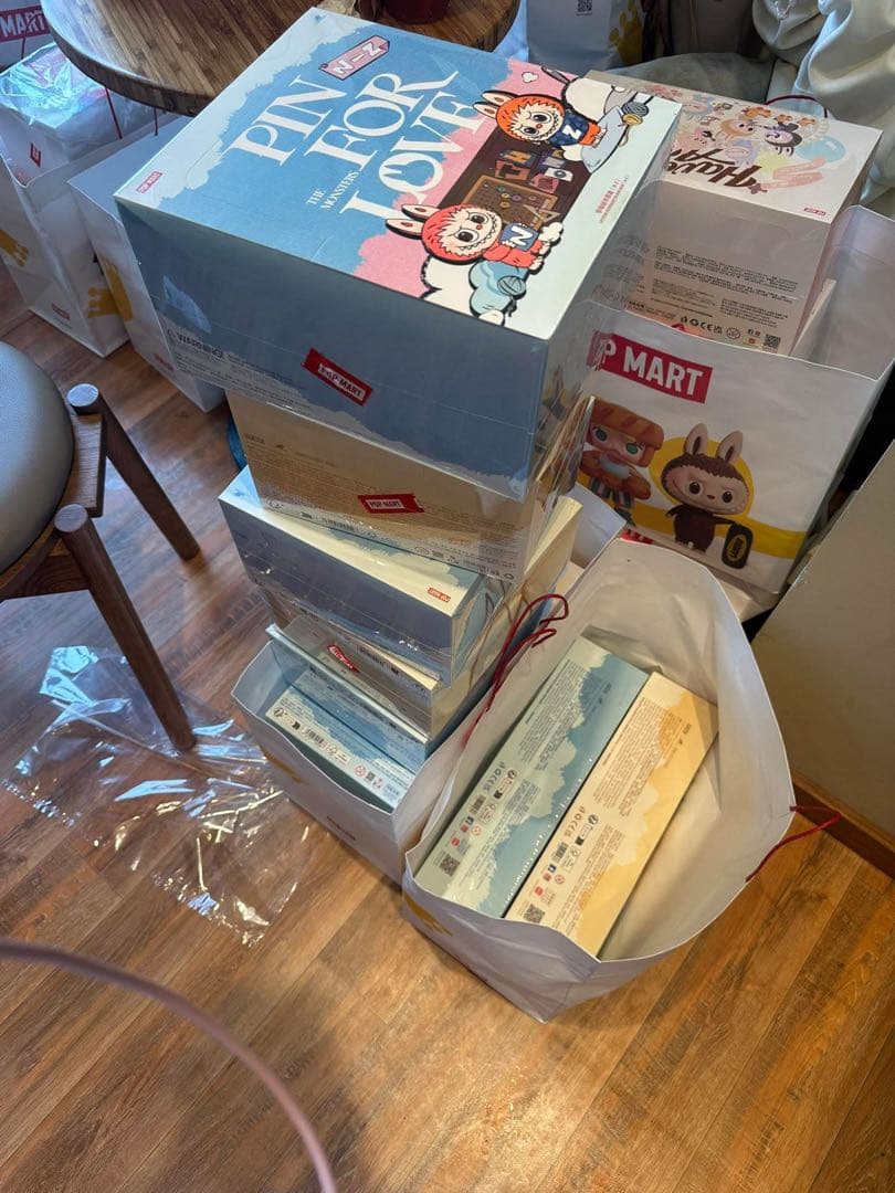 ラブブ PIN FOR LOVE ぬいぐるみペンダント(A-M) ピース 2個