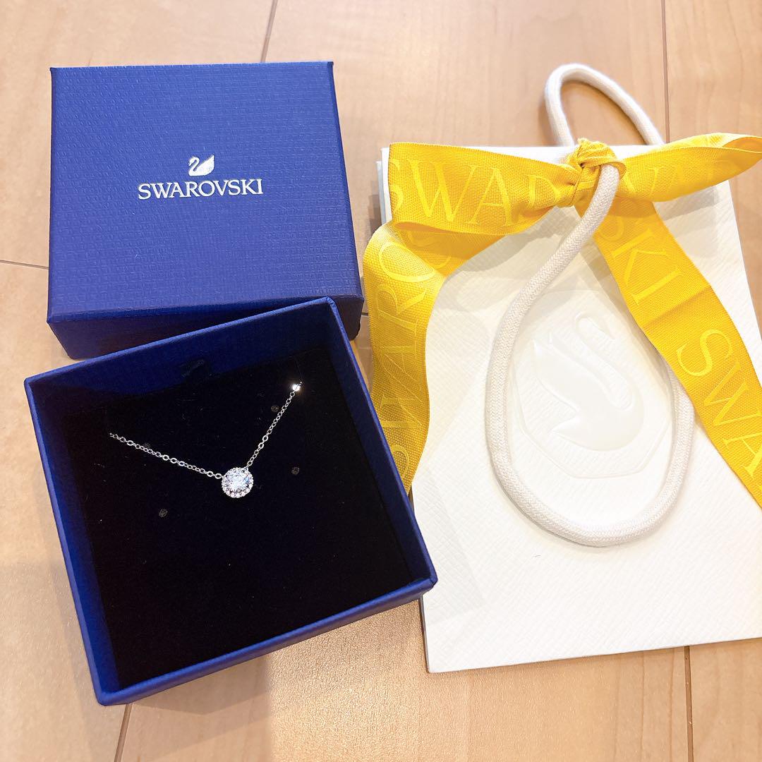 【新品】Swarovski スワロフスキー　ペンダント ネックレス