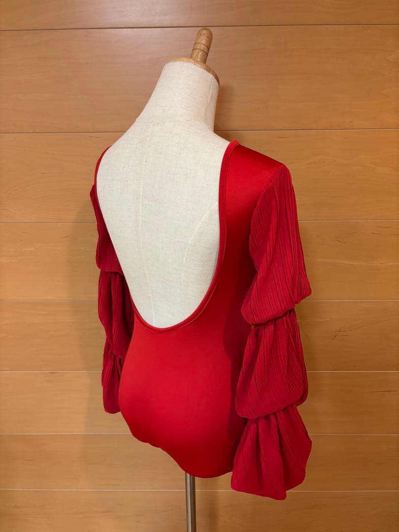 社交ダンス レッスンウェア 赤 フリル袖