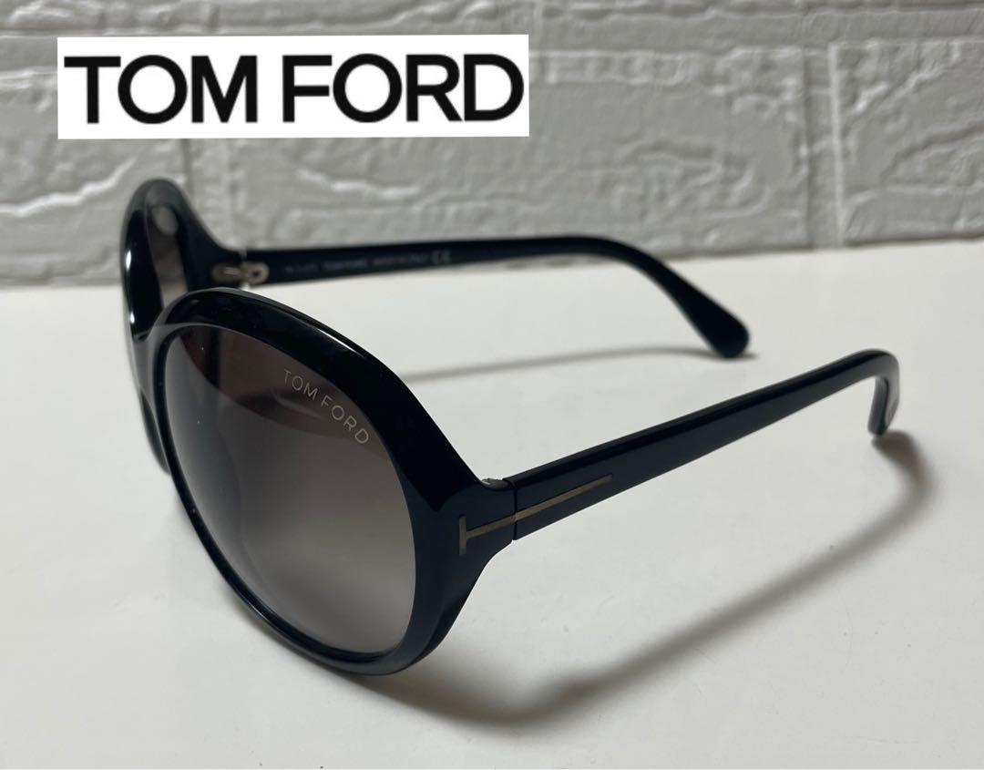 TOM FORD キャットアイサングラス ブラック TOM FORD ブラック グラデーション キャットアイ サングラス