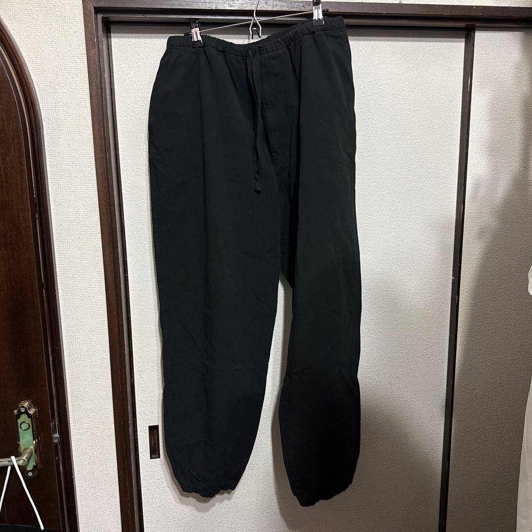 新品未使用 COMOLI 製品染ドローストリングパンツ