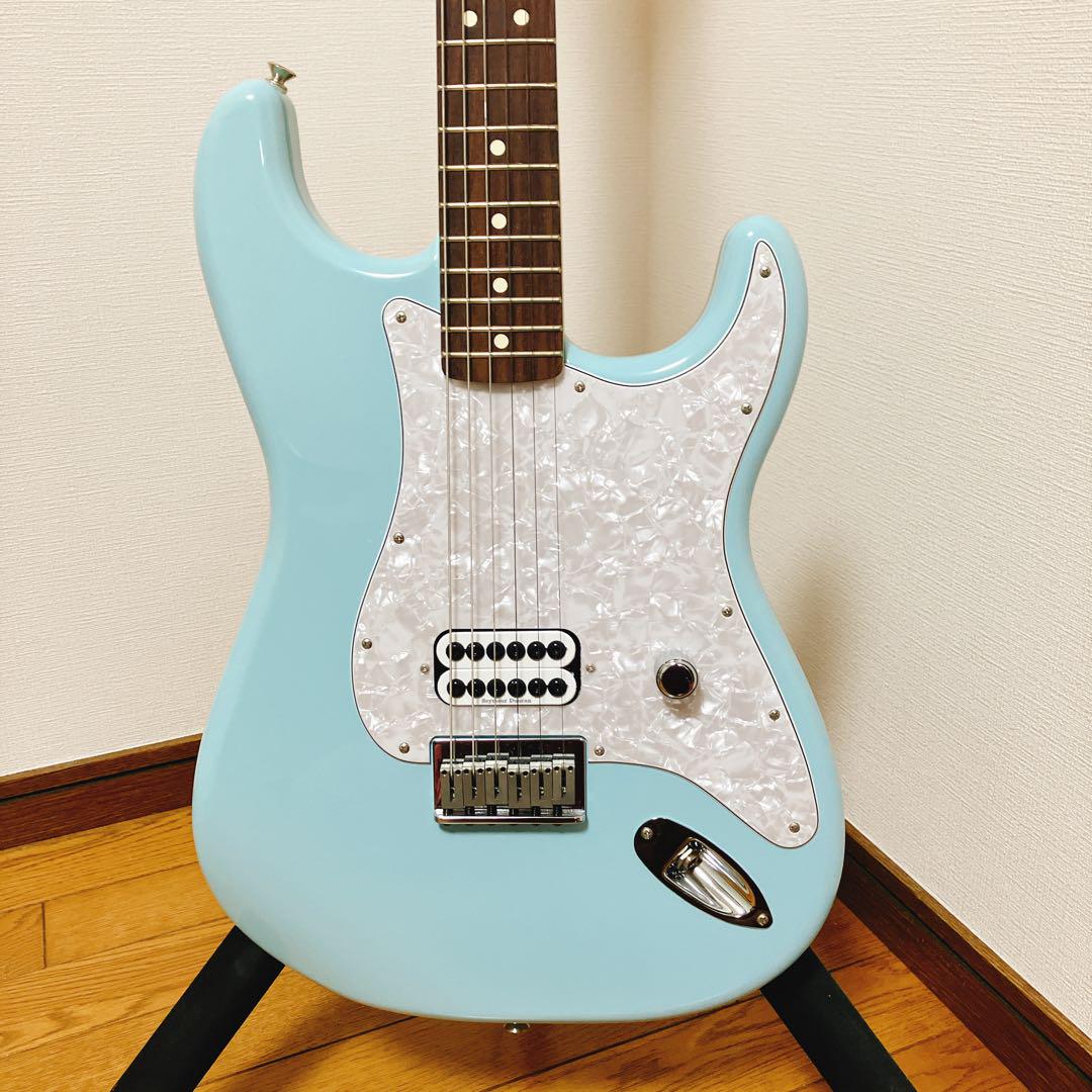 【ほぼ未使用】Fender Tom Delonge Stratocaster