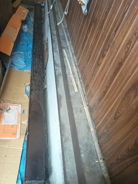 黒檀 床柱 無垢の縞黒檀 125mm角　長さ3.1m